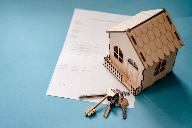 mini-house-keys-and-paperwork